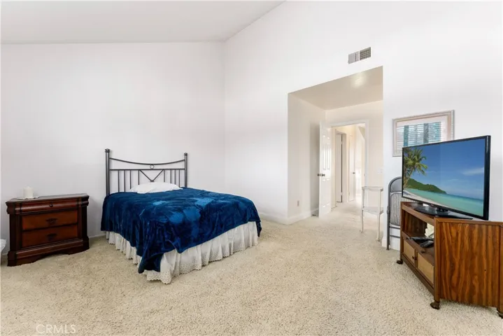 1106 Ridgecrest, Costa Mesa, California 92627