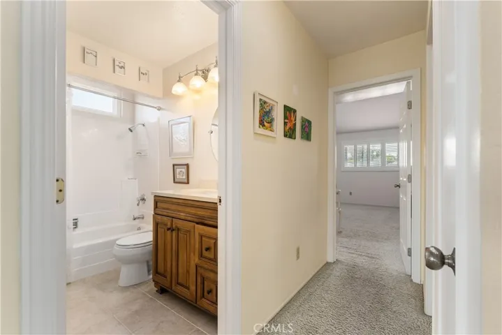 1106 Ridgecrest, Costa Mesa, California 92627