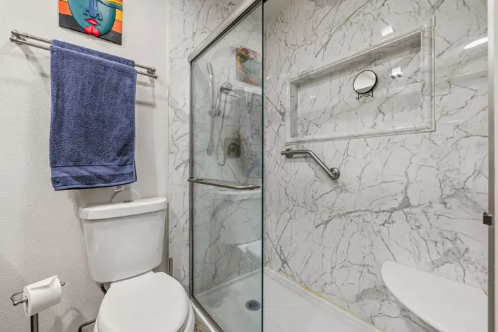 46-web-or-mls-8M4A4542