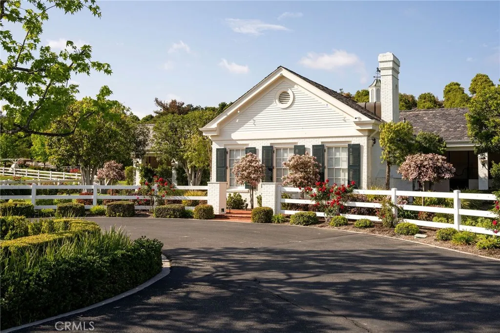 24331 Coto De Caza Drive, Coto De Caza, California 92679 home-pic-18
