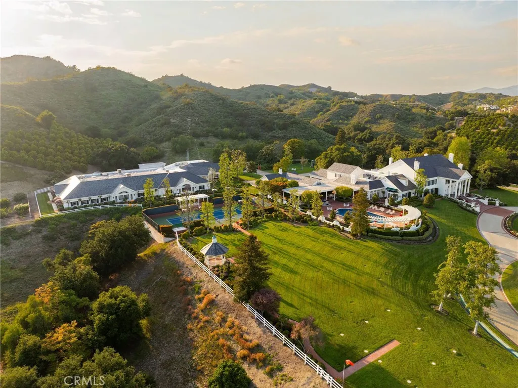 24331 Coto De Caza Drive, Coto De Caza, California 92679 home-pic-4