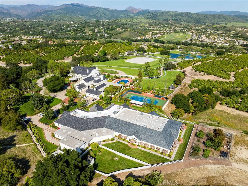 24331 Coto De Caza Drive, Coto De Caza, California 92679 home-pic-6