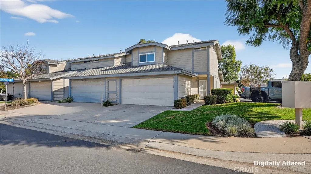 1761 Forum Way D, Corona, California 92881 home-pic-2