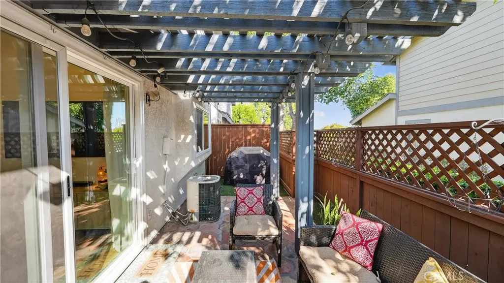 1761 Forum Way D, Corona, California 92881 home-pic-28