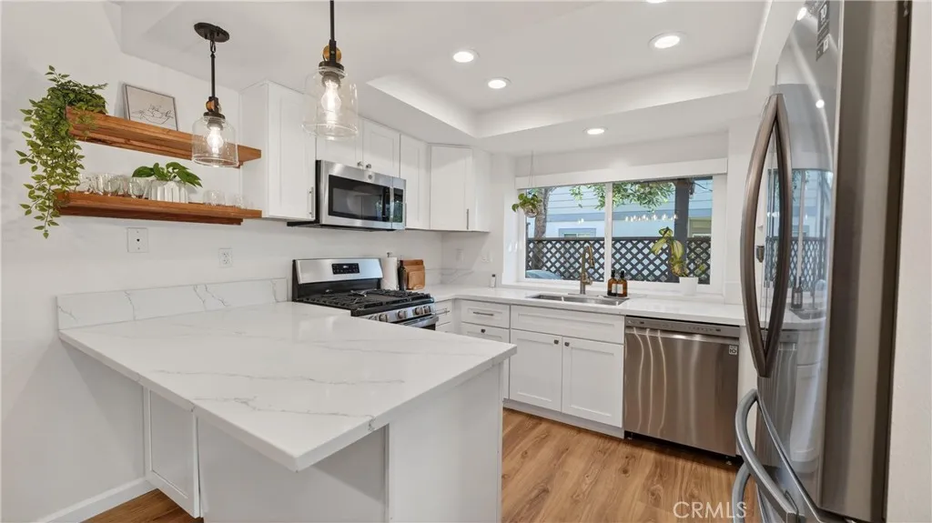 1761 Forum Way D, Corona, California 92881 home-pic-12