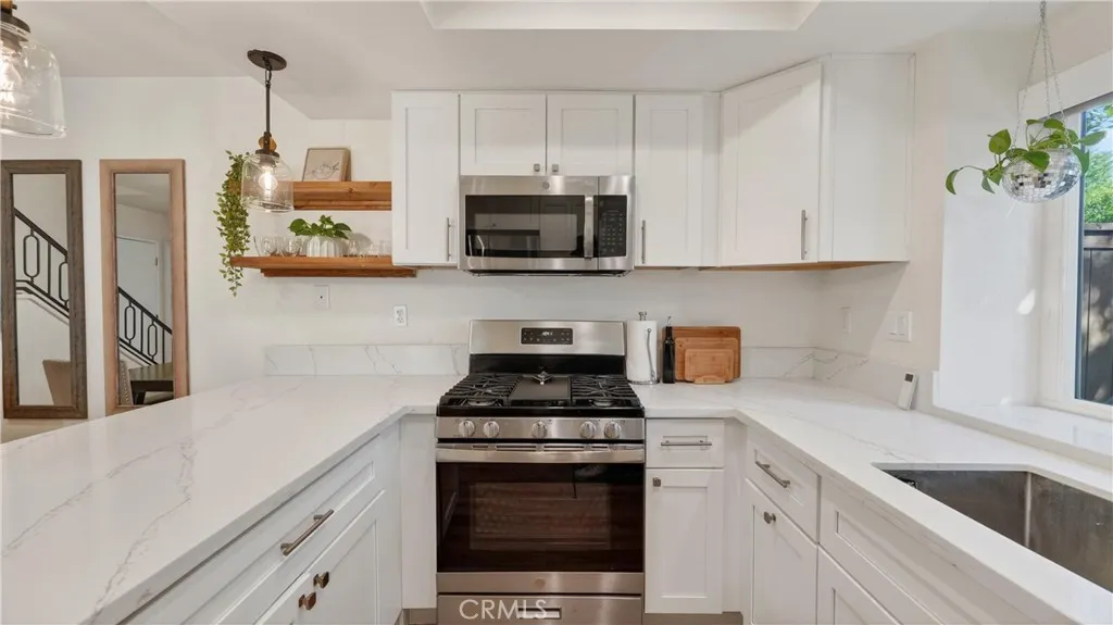 1761 Forum Way D, Corona, California 92881 home-pic-13