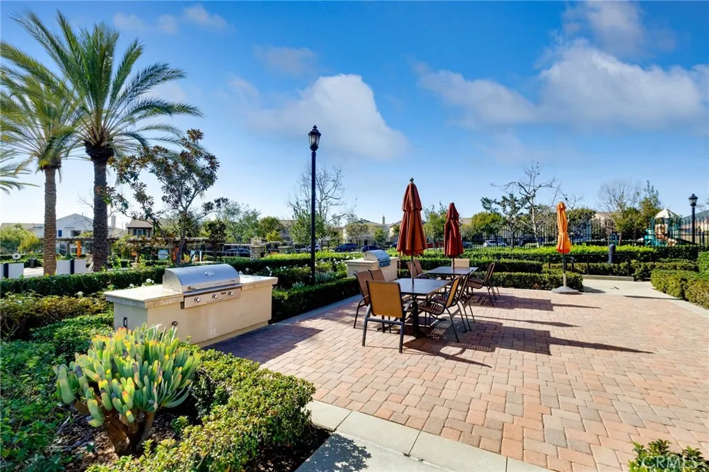 837 Iris Way C, Azusa, California 91702 home-pic-22