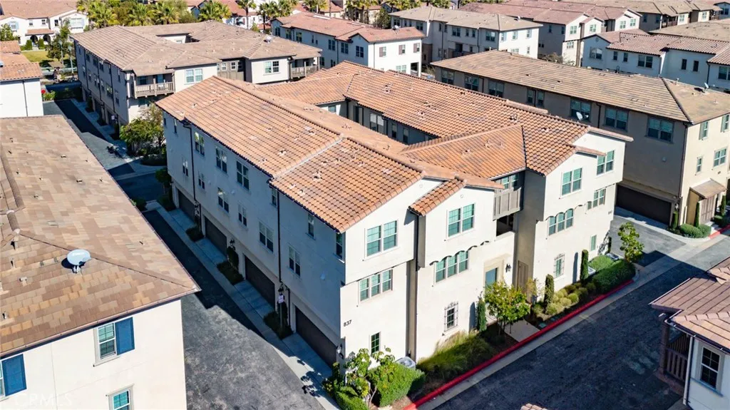 837 Iris Way C, Azusa, California 91702 home-pic-29