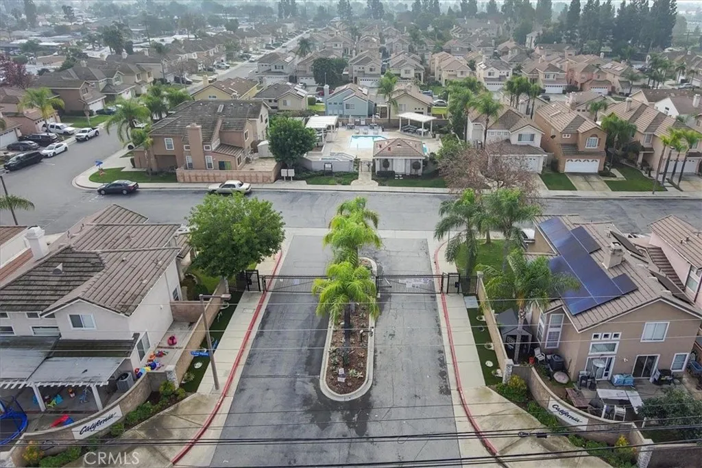 822 Oakhurst Drive, Pomona, California 91767 home-pic-44