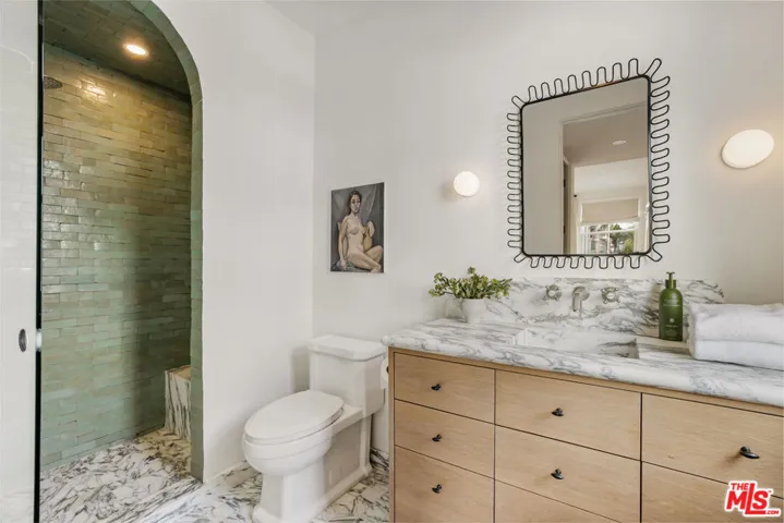 En-suite Bathroom 2