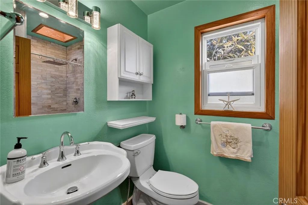 229 W Canada, San Clemente, California 92672 home-pic-18