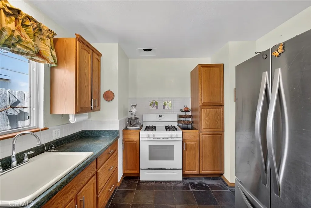 229 W Canada, San Clemente, California 92672 home-pic-9