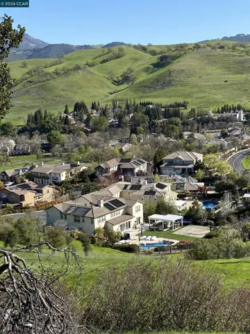 2490 Tassajara Ln, Danville, California 94526 — photo 5