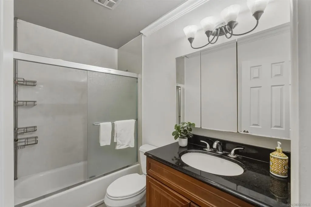 1701 Summertime Dr., El Cajon, California 92021 home-pic-7