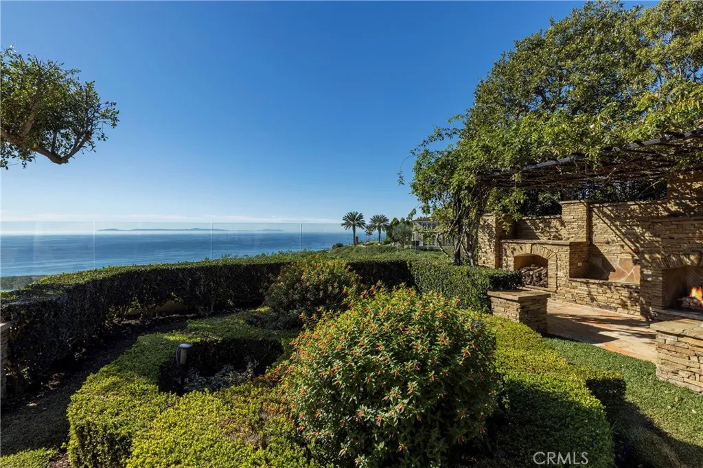 2 Channel Vista, Newport Coast, California 92657 home-pic-14