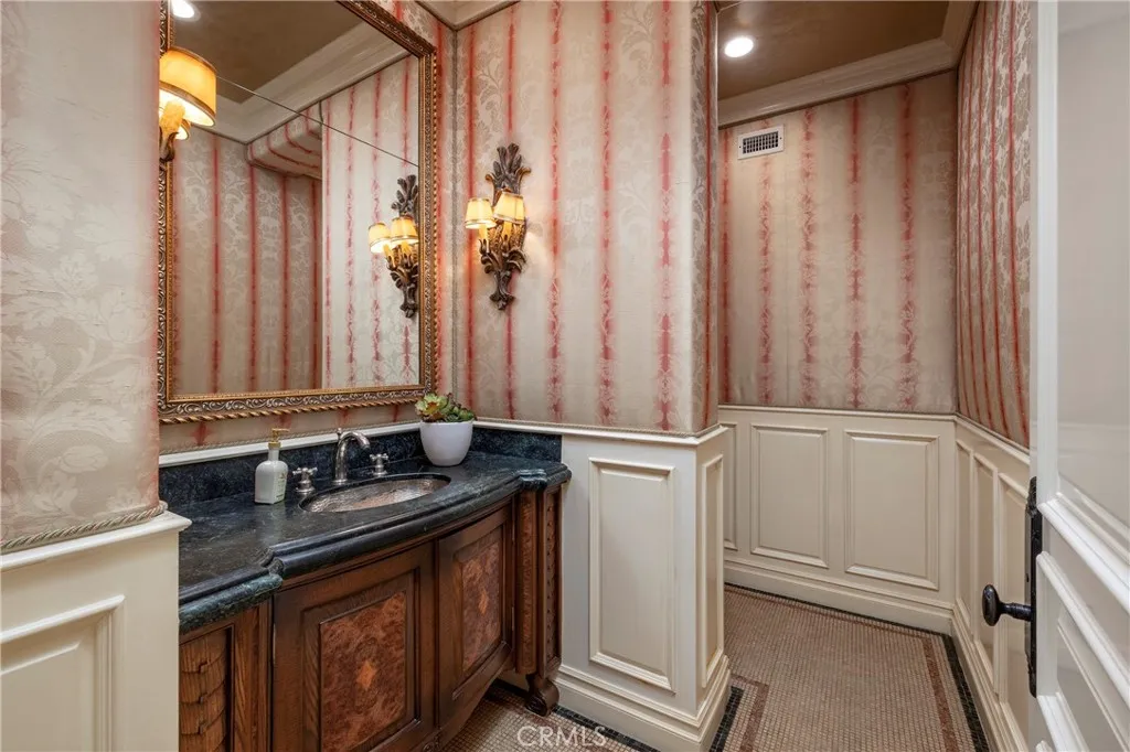 2 Channel Vista, Newport Coast, California 92657 home-pic-22