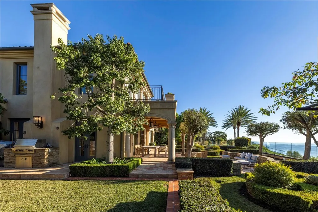 2 Channel Vista, Newport Coast, California 92657 home-pic-15