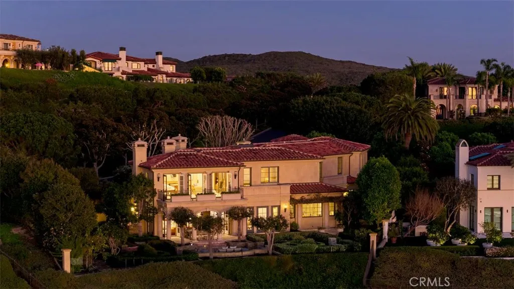 2 Channel Vista, Newport Coast, California 92657 home-pic-32