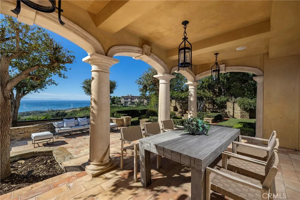 2 Channel Vista, Newport Coast, California 92657 home-pic-13