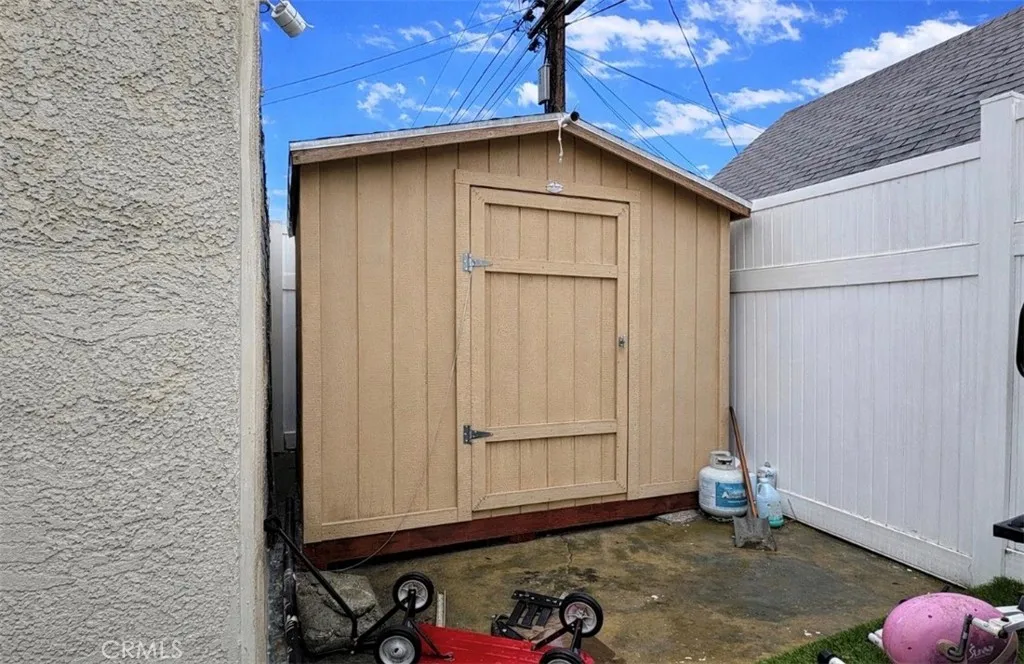 1428 W 91st, Los Angeles, California 90047 home-pic-11