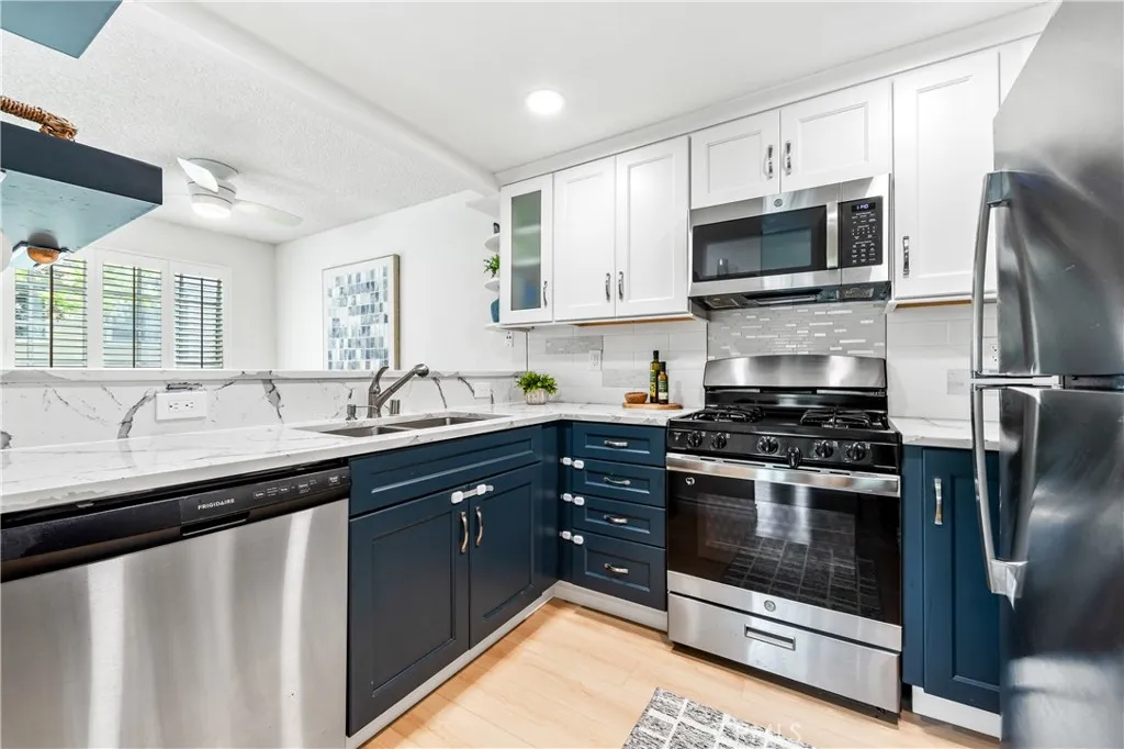 1442 Brett Place 31, San Pedro, California 90732 home-pic-1