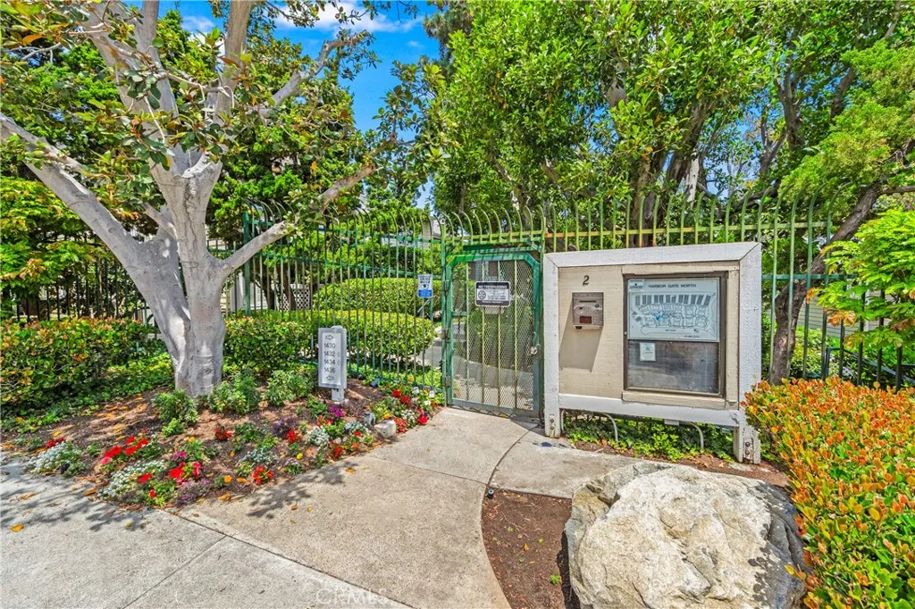 1442 Brett Place 31, San Pedro, California 90732 home-pic-8