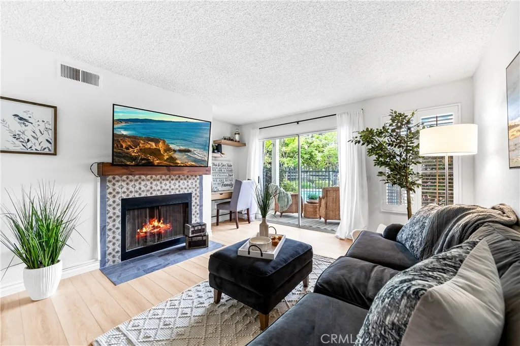 1442 Brett Place 31, San Pedro, California 90732 home-pic-5