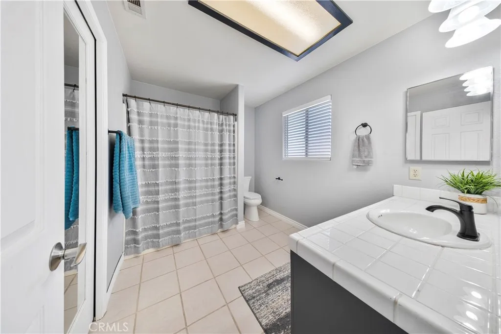 1509 Lucerne, Hemet, California 92544 home-pic-20