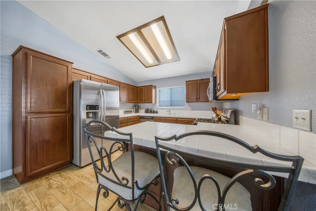 1509 Lucerne, Hemet, California 92544 home-pic-8