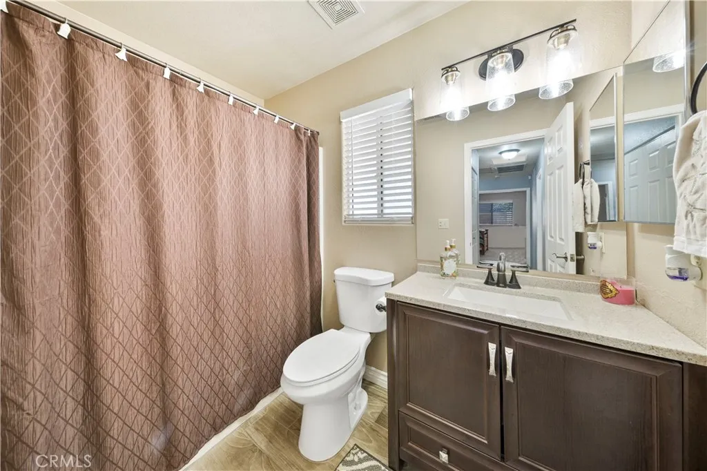 1509 Lucerne, Hemet, California 92544 home-pic-25