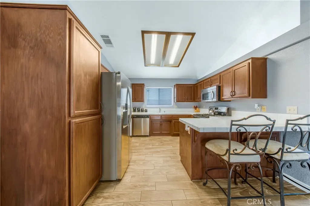 1509 Lucerne, Hemet, California 92544 home-pic-10