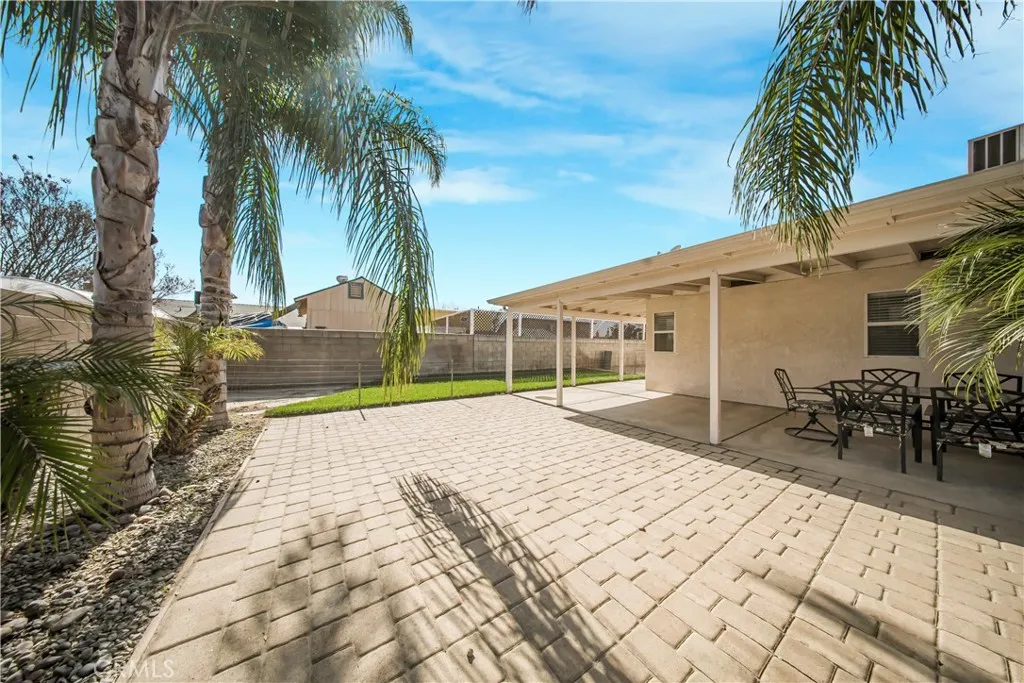 1509 Lucerne, Hemet, California 92544 home-pic-26