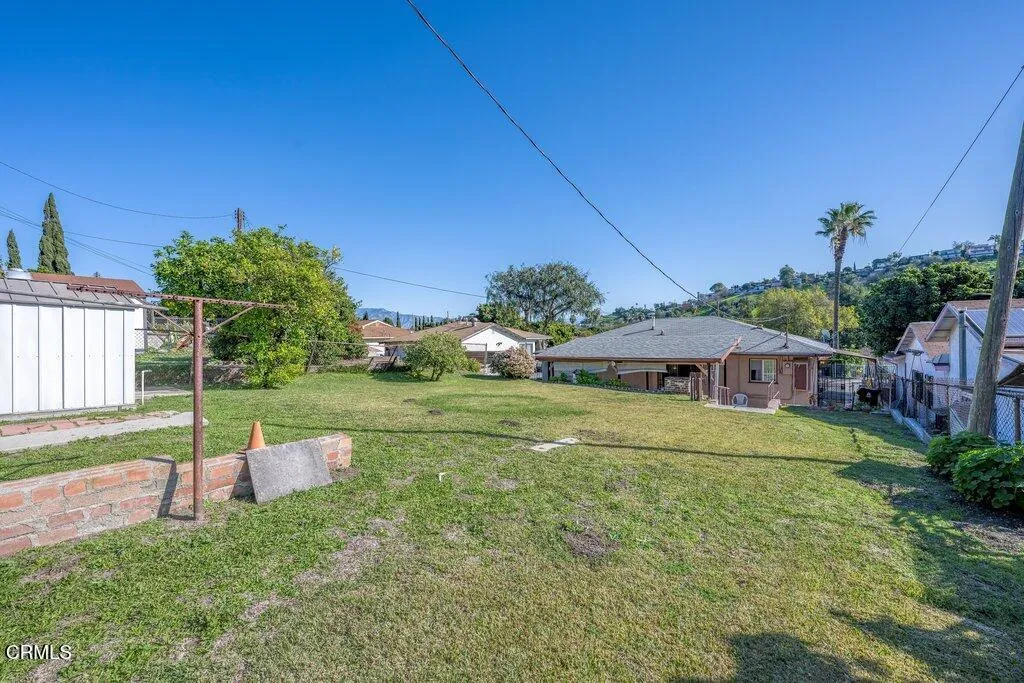 2417 Richelieu Avenue, Los Angeles, California 90032 home-pic-20