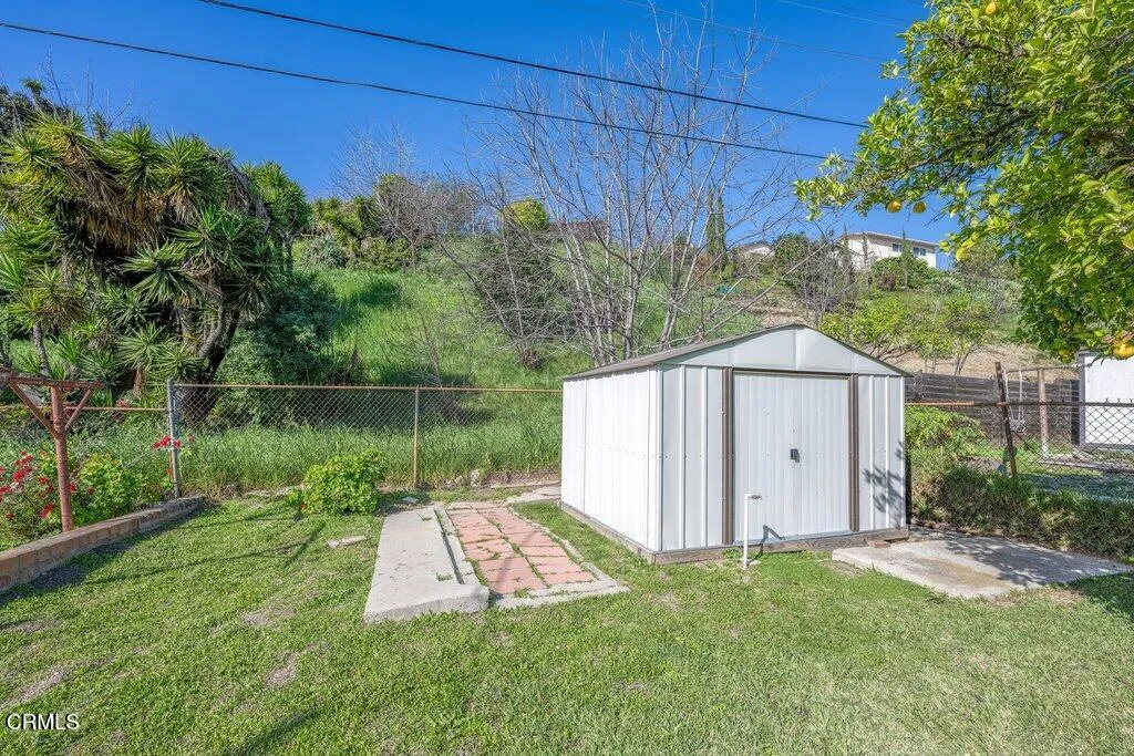 2417 Richelieu Avenue, Los Angeles, California 90032 home-pic-22