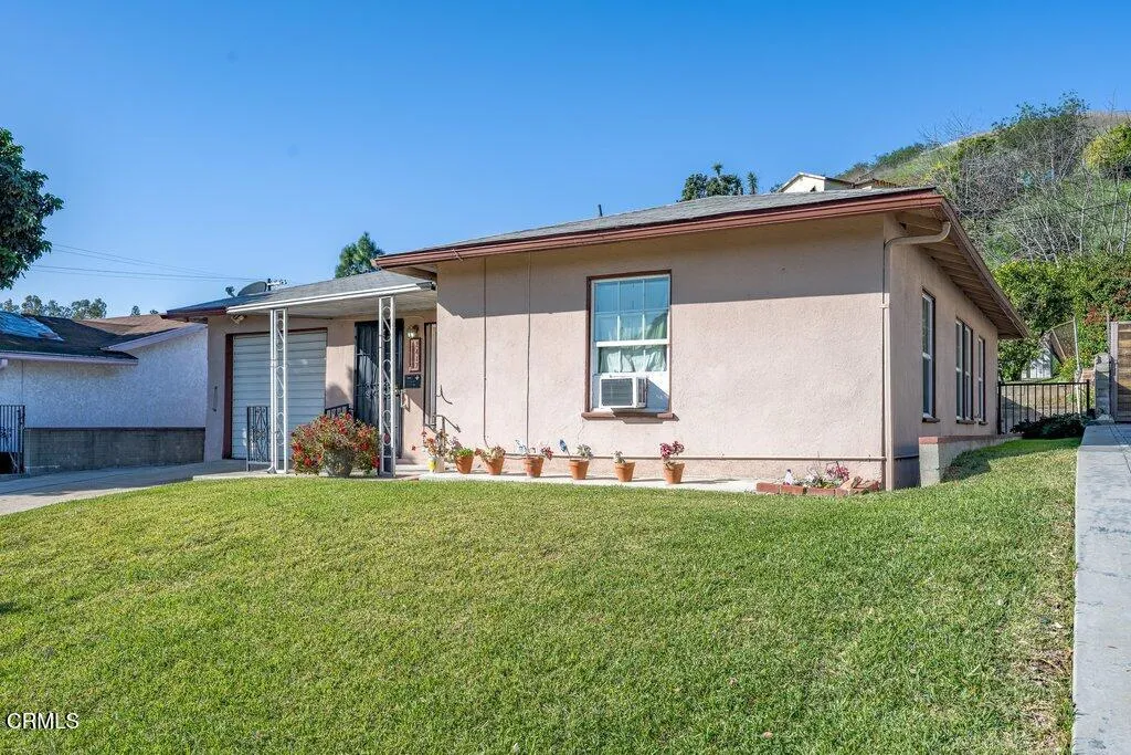 2417 Richelieu Avenue, Los Angeles, California 90032 home-pic-2
