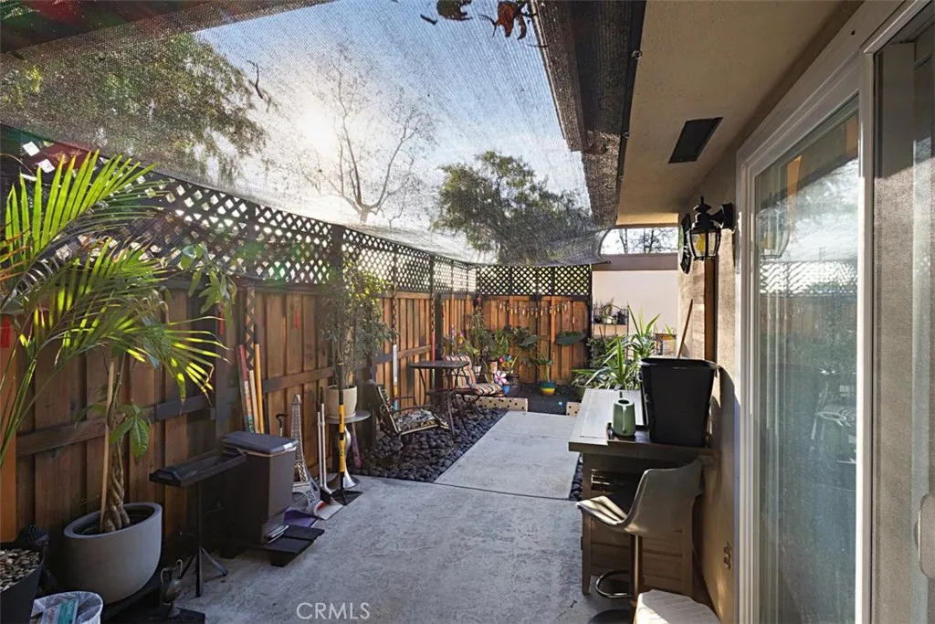 1415 N Greenhaven, Anaheim, California 92801 home-pic-15