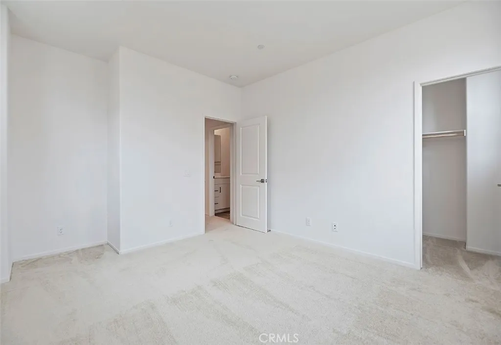 16121 Spicebush Lane, Chino, California 91708 home-pic-10