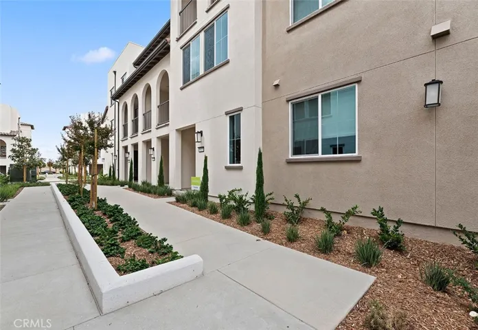 16121 Spicebush Lane, Chino, California 91708