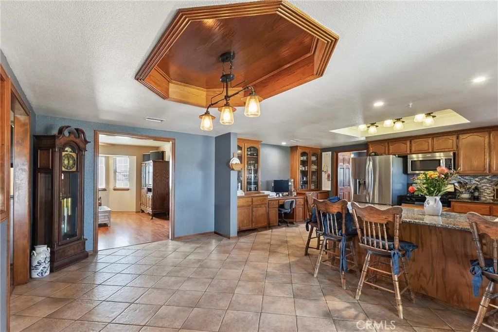 8727 W Avenue E12, Lancaster, California 93536 home-pic-20