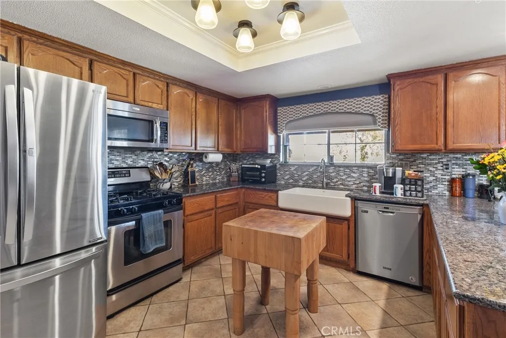 8727 W Avenue E12, Lancaster, California 93536 home-pic-22