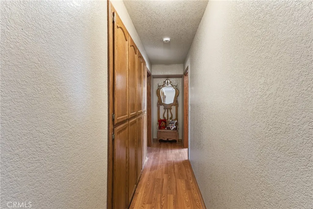 8727 W Avenue E12, Lancaster, California 93536 home-pic-13