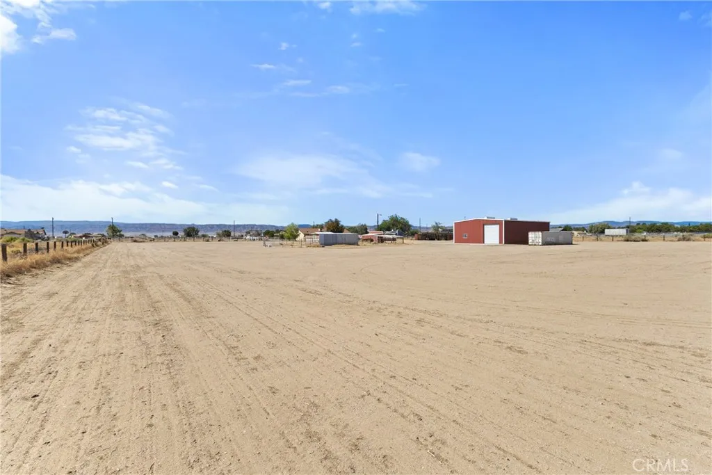 8727 W Avenue E12, Lancaster, California 93536 home-pic-40