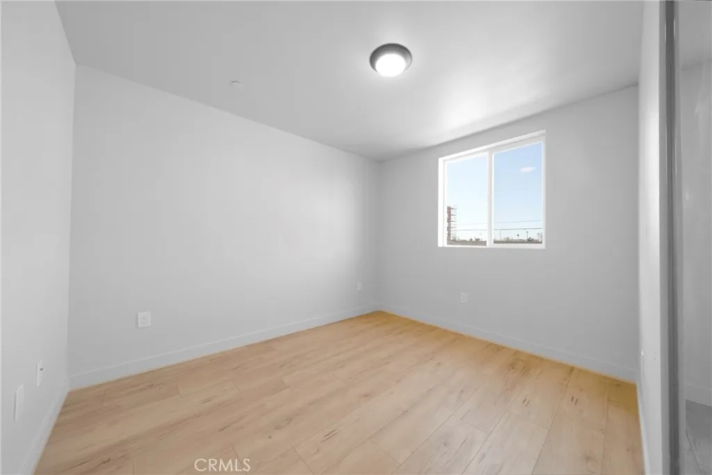 236 W 84th, Los Angeles, California 90003 home-pic-32