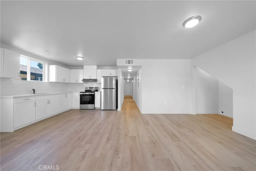 236 W 84th, Los Angeles, California 90003 home-pic-42