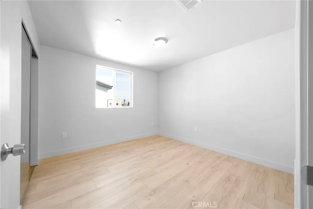 236 W 84th, Los Angeles, California 90003 home-pic-17