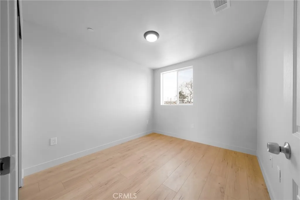 236 W 84th, Los Angeles, California 90003 home-pic-29