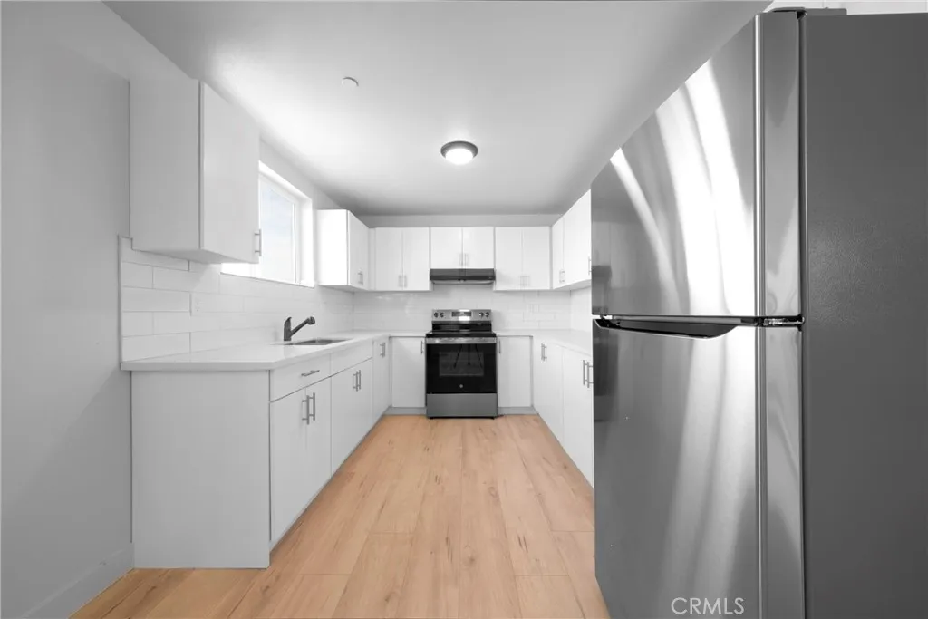 236 W 84th, Los Angeles, California 90003 home-pic-25