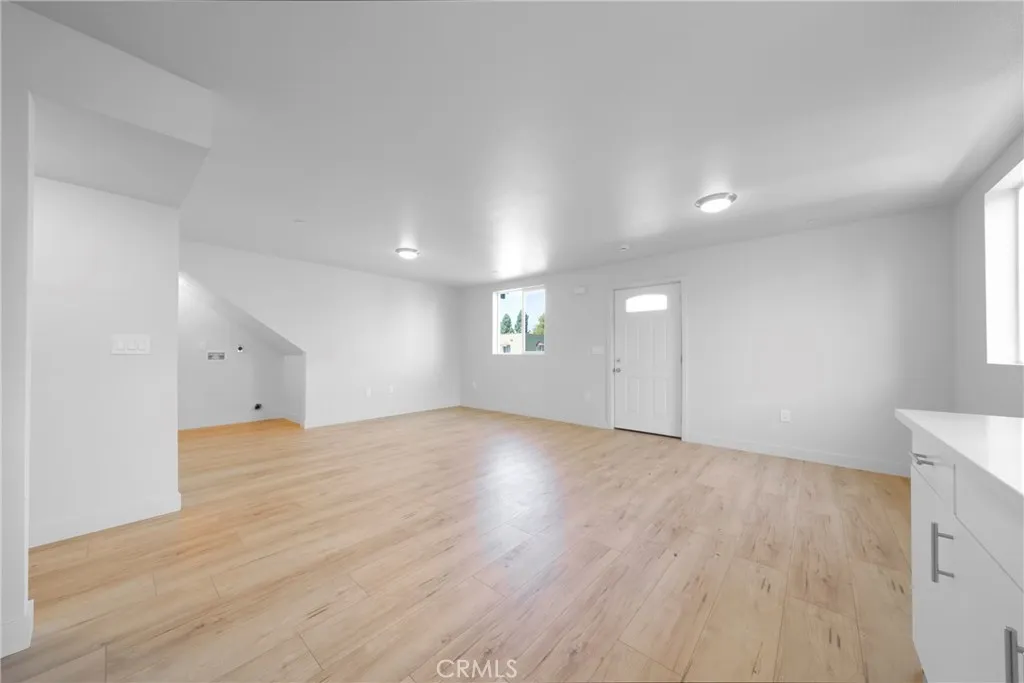 236 W 84th, Los Angeles, California 90003 home-pic-39