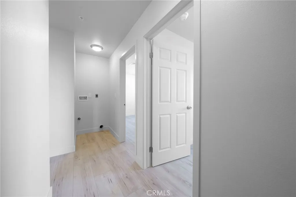 236 W 84th, Los Angeles, California 90003 home-pic-16