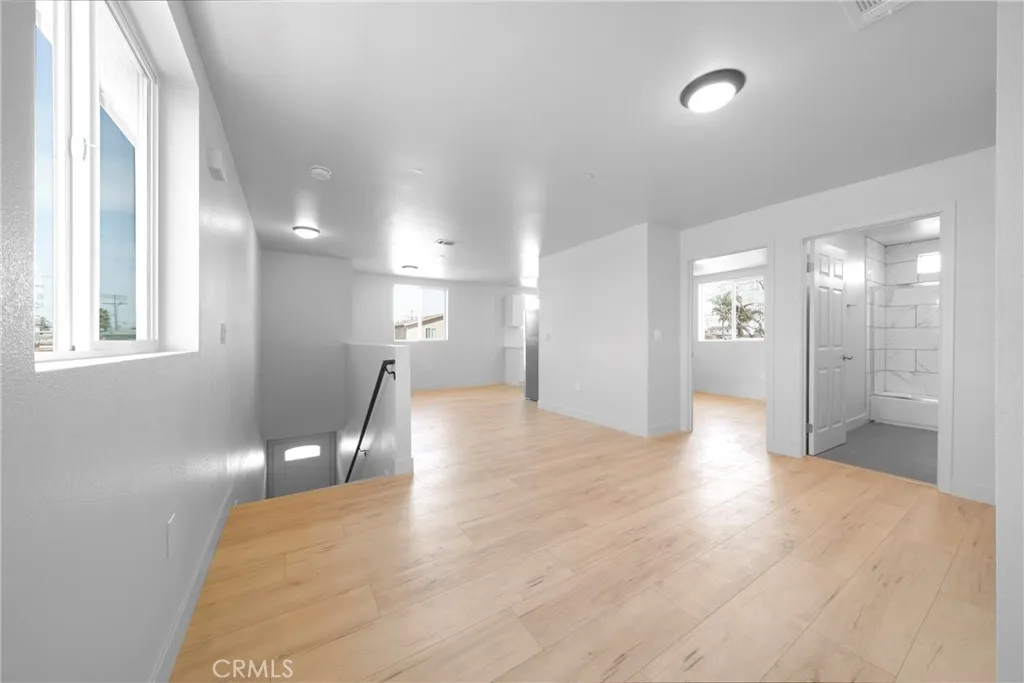 236 W 84th, Los Angeles, California 90003 home-pic-22